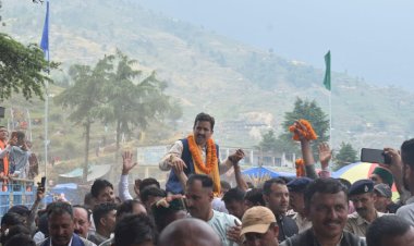 सड़कों और पुलों के निर्माण में किसी भी प्रकार की अनियमितता बर्दाश्त नहीं होगी...... लोक निर्माण विभाग के अधिकारी रखें गुणवत्ता का ख्याल-विक्रमादित्य सिंह.....