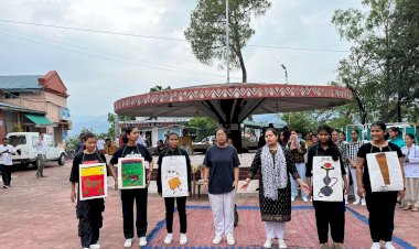 माता पद्मावती कॉलेज ऑफ नर्सिंग नाहन   की छात्राओं द्वारा .....विश्व तंबाकू निषेध दिवस के उपलक्ष में  लघु नाटिका...
