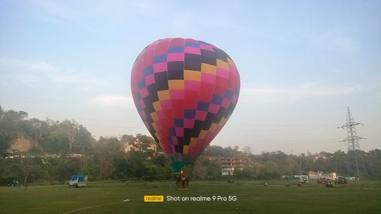 कांगड़ा के शाहपुर में पर्यटन आकर्षण को नई पहल........चंबी मैदान में पर्यटक कर सकेंगे गर्म हवा के गुब्बारे की सवारी......
