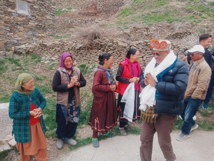 लाहौल स्पीति में साहसिक खेलों को दिया जाएगा बढ़ावा, नई पैराग्लाइडिंग साइट्स होंगी चिन्हित .....घाटी के युवाओं को  स्वरोजगार से जोड़ना मेरी प्राथमिकता में शुमार.....विधायक रवि ठाकुर