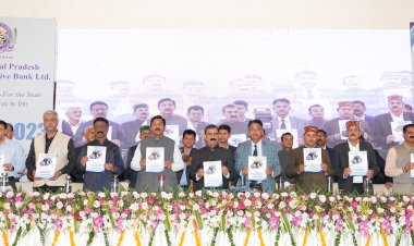 प्रदेश सरकार सहकारी बैंकों को सुदृढ़ करने के लिए हरसम्भव सहायता  प्रदान करेगी.............मुख्यमंत्री ने एचपीएससीबी की इंटरनेट बैकिंग सुविधा आरम्भ की.......