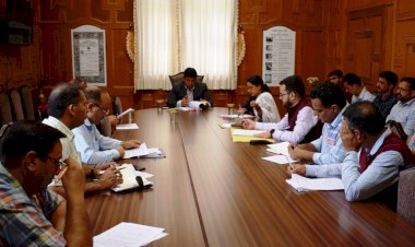 नागरिकों को उपलब्ध करवाएं गुणवत्ता युक्त दूरसंचार सेवाएं - उपायुक्त  दूरसंचार कनेक्टिविटी के संबंध में बैठक का आयोजन