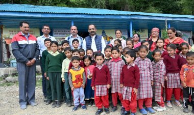 ग्रामीण विकास मंत्री ने.......  कुफरी, जटोली, कोटली, बगना, पराडी तथा दरभोग में की जनसभाएं और सुनी जनसमस्याएं......