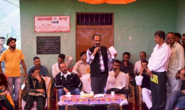 ग्रामीण विकास मंत्री ने जनेड़घाट पंचायत के देहरा-दोहाई, कोटला, जनेड़घाट तथा बलावग में बैठकें कर सुनी जनसमस्याएं......... जनेड़घाट मंदिर के जीर्णोद्धार के लिए स्वीकृत किए 2.50 लाख......