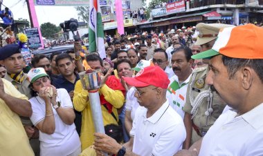 राज्यपाल ने नशे के खिलाफ ऊना से की महा अभियान की शुरूआत....... हरोली से कांगड़ तक आयोजित ब्रिस्क वॉक को हरी झण्डी दिखाकर किया रवाना.....