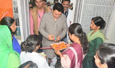 दिवंगत दिग्गज नेता पंडित संतराम की..... 25वीं पुण्यतिथि पर दी श्रद्धांजलि.......