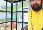 ऊना  के प्रसिद्ध उद्योगपति  महिन्दर शर्मा द्वारा  केदारनाथ मन्दिर  के लिए  ग्लास  हाउस दान किया......