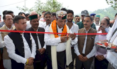 ग्रामीण क्षेत्रों में शिक्षा व्यवस्था को सुदृढ़ करना प्रदेश सरकार का लक्ष्य ...शांडिल..... ग्राम पंचायत मशीवर में 28 लाख रुपये की योजनाओं का लोकार्पण....