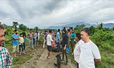 टापू में फंसे 32 लोगों को रेस्क्यू टीम ने सुरक्षित निकाला......