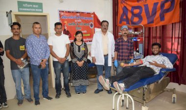 एबीवीपी ने क्षेत्र में लगाया रक्तदान शिविर.... 25 यूनिट रक्त किया गया एकत्र....