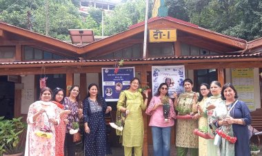 सोलन के रेलवे स्टेशन पर  पर्यावरण संरक्षण को लेकर इनरव्हील क्लब सोलन मिडटाउन द्वारा पौधारोपण