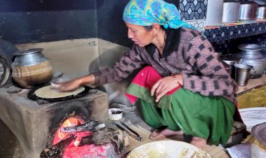 क्योंथल क्षेत्र में पारंपरिक ढंग से मनाया शनोल पर्व.....