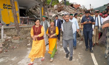 मुख्यमंत्री ने रामपुर विधानसभा क्षेत्र के खड़ाहण में आपदा से हुए नुकसान का जायजा लिया... आंशिक रूप से क्षतिग्रस्त मकानों की मरम्मत के लिए एक-एक लाख रुपये मुआवजा प्रदान करने की घोषणा.....