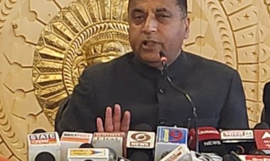 नालागढ़ में सरेआम हुई हत्या बताती है कि प्रदेश में क़ानून व्यवस्था भगवान भरोसे ....... हत्यारे आये, दो लोगों की बेरहमी से हत्या कर फ़रार हो गये, पुलिस कहां थी  : जयराम ठाकुर