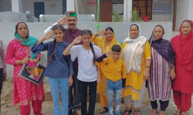 इंद्र दत्त लखनपाल ने भकरेड़ी और बणी में वीरों की स्मृत्ति में किया पौधारोपण