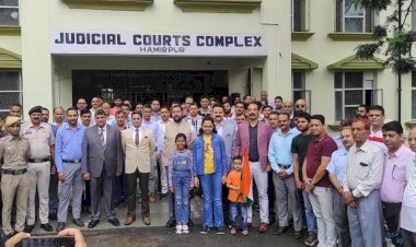 हमीरपुर के तीनों न्यायिक परिसरों में भी मनाया स्वतंत्रता दिवस.....