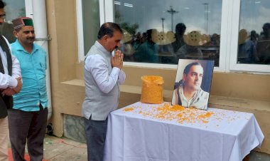 मुख्यमंत्री ने भावनात्मक एकता व सद्भावना की शपथ दिलाई......