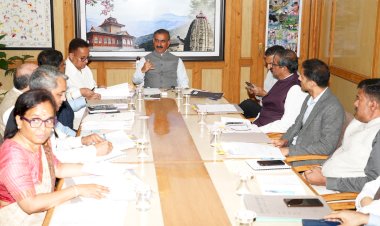 मुख्यमंत्री ने फ्लैगशिप योजनाओं और अन्य योजनाओं को समयबद्ध पूरा करने के निर्देश दिए...... प्रत्येक सप्ताह मुख्यमंत्री की अध्यक्षता में आयोजित होगी ‘मंडे मीटिंग....