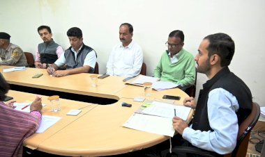 जिला वन अधिकार अधिनियम की मासिक  बैठक में 155 एफसीए मामलों पर की गई विस्तृत चर्चा... लंबित मामलों का करे समयबद्ध निपटारा: अतिरिक्त उपायुक्त....