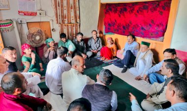 भारी बारिश व भूस्खलन से हुए नुकसान के मामलों का शीघ्र करें निपटारा -हर्षवर्धन चैहान