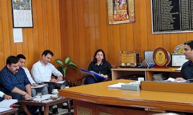 एससी-एसटी अत्याचार के मामलों की जांच एवं अभियोजन में लाएं तेजी : हेमराज बैरवा........