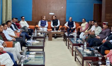 कांग्रेस के भ्रष्टाचार को उजागर करेंगे.......   चंद्रयान 3 पर बधाई प्रस्ताव पारित... आपदा में जानमाल का नुकसान, शोक प्रस्ताव पारित....भाजपा विधायक दल