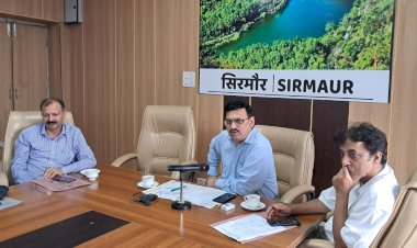 सिरमौर जिला में आये 32 नए मतदान केंद्र खोलने के मामलों के प्रस्ताव-एल.आर. वर्मा