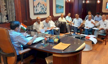 चिंतपूर्णी मंदिर न्यास के विकास कार्य को प्राथमिकता दें सभी विभाग - उपायुक्त