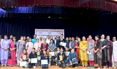 गेयटी थियेटर शिमला में जिला स्तरीय अंतर विद्यालय  राजभाषा प्रतियोगिताओं  का आयोजन .....