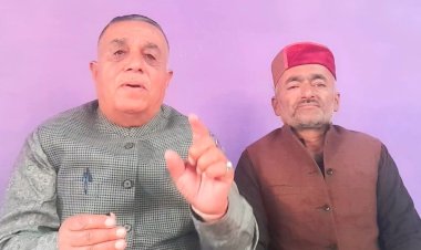 जिला भाजपा प्रवक्ता मेलाराम शर्मा और  रेणुका भाजपा मंडल के सचिव गोपाल भंडारी ने ......राहत कोष में 11 लाख रुपए का अंशदान देने के तौर तरीके पर गहरी आपत्ति जताई........