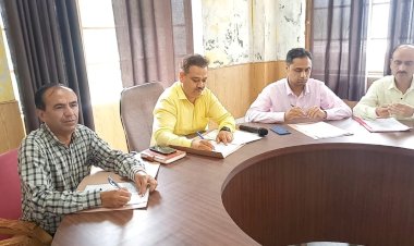 वामनद्वादशी मेला सरांहा की सांस्कृतिक कार्यक्रमों के लिए कलाकारों ने दिए आडिशन......