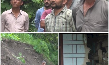 गांव खतवाड़ विलुप्त होने की कगार पर........डर के साए में जीने को मजबूर है खतवाड गाँव के लोग..... लोग पहुंचे डीसी के द्वार......