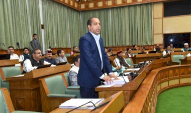 सदन में झूठ बोलकर सरकार ज़मीनी हक़ीक़त को बदल नहीं सकती ......... सड़क पर धरना दे रहे लोग बता रहे हैं, सुक्खू सरकार से जनता का भरोसा उठ गया है: जयराम ठाकुर