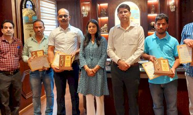 हिंदी भाषा में उत्कृष्ट कार्य करने वालों को उपायुक्त ऊना ने किया सम्मानित.....