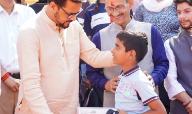 केंद्रीय मंत्री अनुराग सिंह ठाकुर ने मलाहत में निर्माणाधीन पीजीआई सैटेलाईट सेंटर का किया निरीक्षण ......