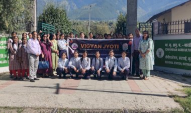 राजकीय संस्कृत महाविद्यालय तुंगेश में किया संस्कृत दिवस समारोह का आयोजन......