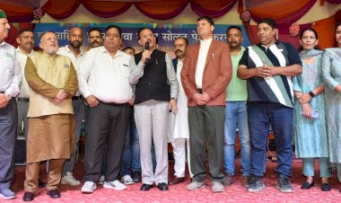 मेले व उत्सव हमारी प्राचीन संस्कृति को दर्शाने में निभाते हैं अहम भूमिका - हर्षवर्धन चौहान