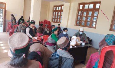 अंतर्राष्ट्रीय वृद्धजन दिवस के अवसर पर किन्नौर जिला की पांगी ग्राम पंचायत में आयोजित किया गया जागरूकता शिविर