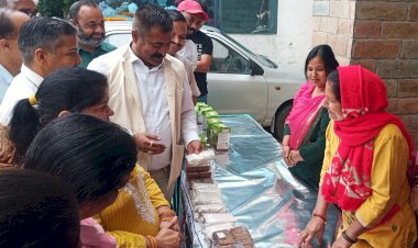 ऊना में 12282 किसान 1491.93 हेक्टेयर पर कर रहे प्राकृतिक खेती  आय में बढ़ौत्तरी करने के लिए प्राकृतिक खेती को अपनाएं किसान: रायजादा