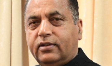 आपदा प्रभावितों को मकान का किराया देने की घोषणा सिर्फ़ हवा हवाई आपदा में लोग बेघर होकर तंबुओं और शिविरों में रह रहे हैं, कब मिलेगा किराया : जयराम ठाकुर