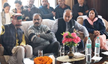 दुर्गा कॉलोनी ढली जल्द जुड़ेगा सड़क सुविधा सेः अनिरुद्ध सिंह