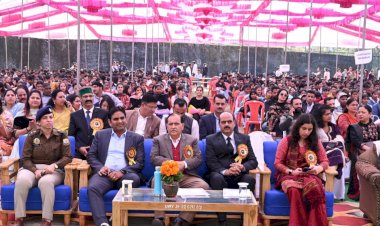 शिक्षा व्यक्ति का आभूषण - डॉ. शांडिल