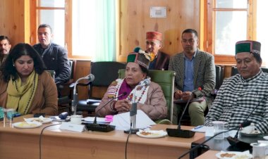 दिशा के तहत चलाई जा रही विभिन्न योजनाओं का समय पर कार्यन्यवन सुनिश्चित बनाएं - सासंद प्रतिभा सिंह