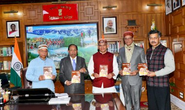 राज्यपाल ने ‘सद्भावना की सरिता नरेंद्र मोदी’ पुस्तक का विमोचन किया