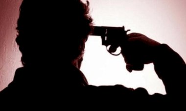 एसएसबी के  33 वर्षीय जवान ने सर्विस रायफल से खुद को गोली मारी...