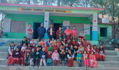 प्राथमिक पाठशाला प्रेम नगर में विदाई पार्टी