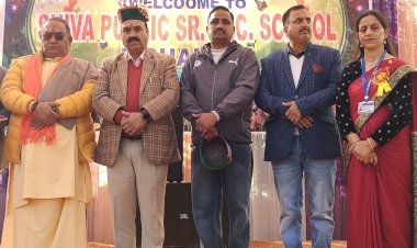 बच्चों को नशे से बचाएं, सोशल मीडिया पर भी रखें नियंत्रण: इंद्र दत्त लखनपाल