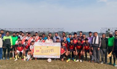 नशा मुक्त युवा की प्रतिबद्धता के साथ खड्ड में फुटबाल प्रतियोगिता का आयोजन