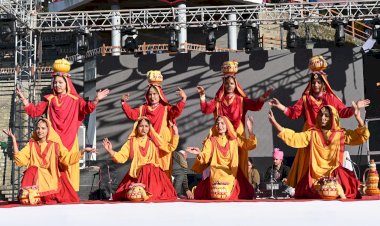 शिमला विंटर कार्निवल के तीसरे दिन हमीरपुर, शिमला और चम्बा के कलाकारों ने दी प्रस्तुतियां