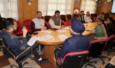 शून्य से पांच वर्ष के बच्चों का आधार बनाने को चलेगा विशेष अभियान :  एडीसी